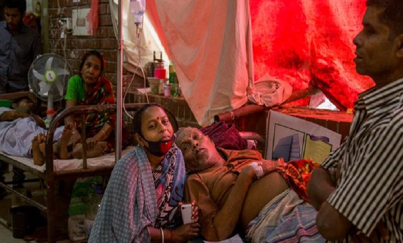 বাংলাদেশে মারাত্মক স্বাস্থ্য ঝুঁকিতে সোয়া চার কোটি মানুষ!