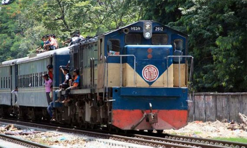 তৃতীয় ধাপে ১৮ জোড়া ট্রেন চালু আজ