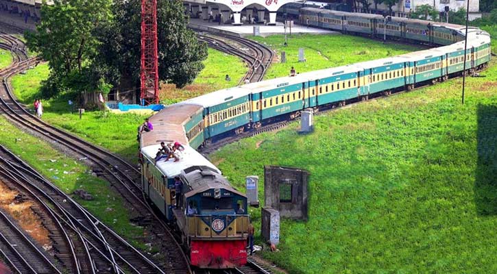 ১৬ সেপ্টেম্বরের মধ্যে আরও ২৪ ট্রেন চালু