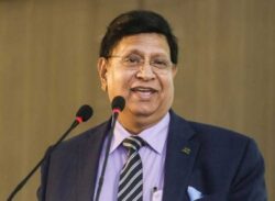২৫ হাজার সৌদি প্রবাসীকে পুনরায় ভিসা নিতে হবে : পররাষ্ট্রমন্ত্রী