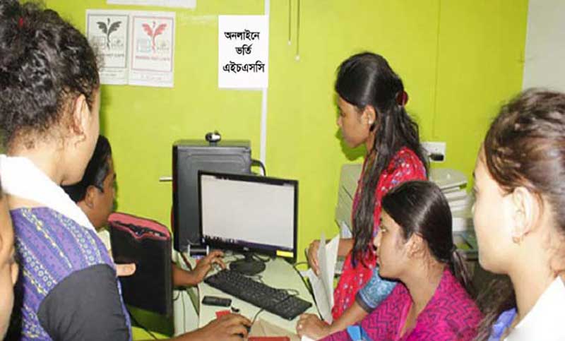 বাড়ল একাদশে ভর্তির সময়, কাগজপত্র জমা পরে