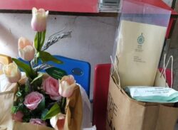 প্রধানমন্ত্রী শেখ হাসিনাকে জন্মদিনের উপহার পাঠালেন মমতা
