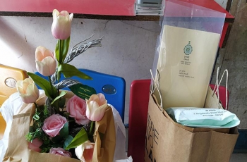 প্রধানমন্ত্রী শেখ হাসিনাকে জন্মদিনের উপহার পাঠালেন মমতা