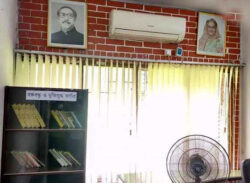 জাবিতে ‘বঙ্গবন্ধু ও মুক্তিযুদ্ধ কর্নার’ উদ্বোধন