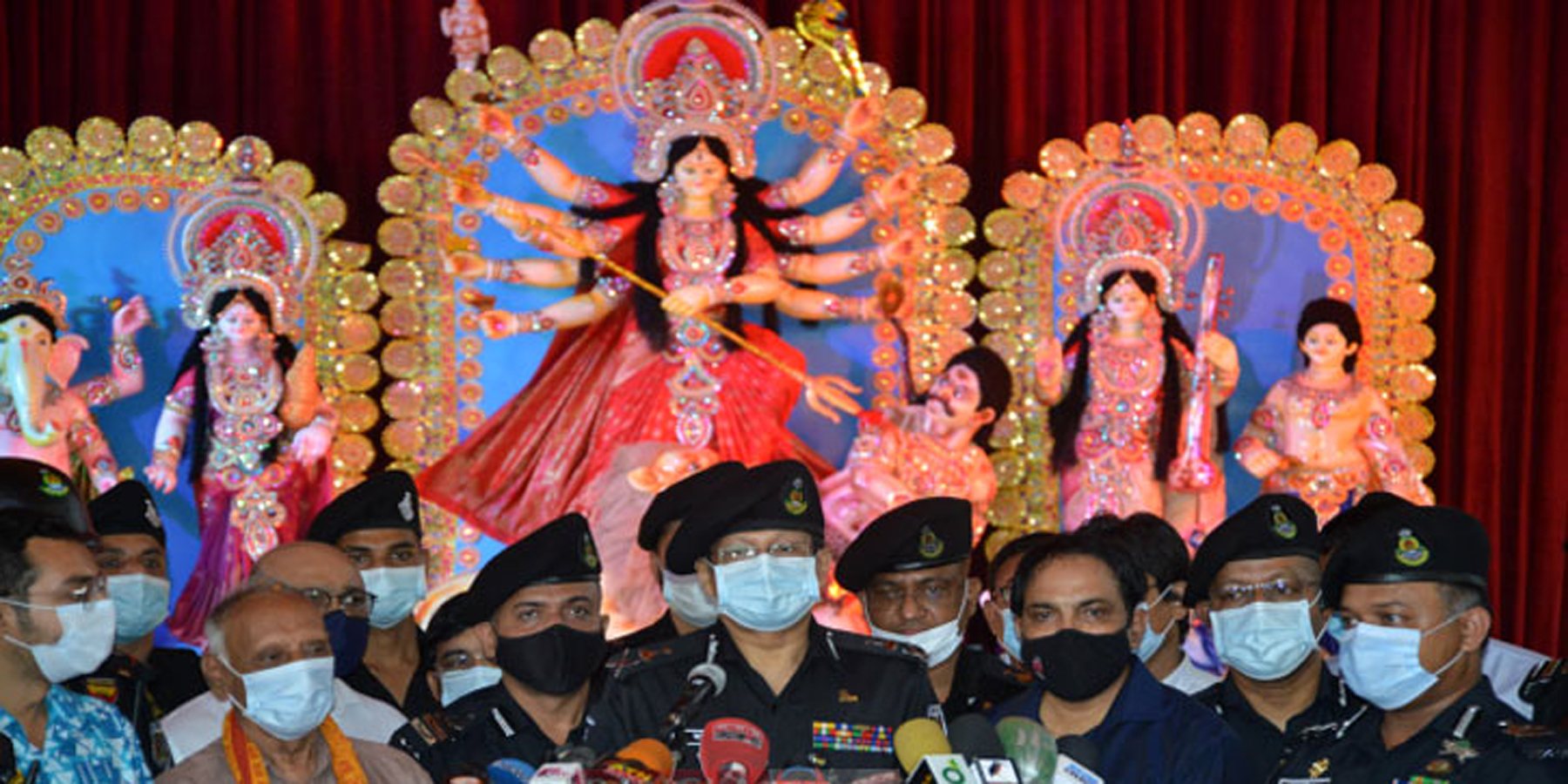 দুর্গাপূজায় সার্বিক নজরদারি, যেকোনো পরিস্থিতি মোকাবিলায় প্রস্তুত র‌্যাব