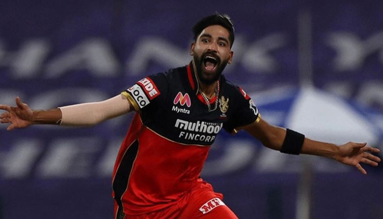 আইপিএলে মোহাম্মদ সিরাজের বিরল কীর্তি!