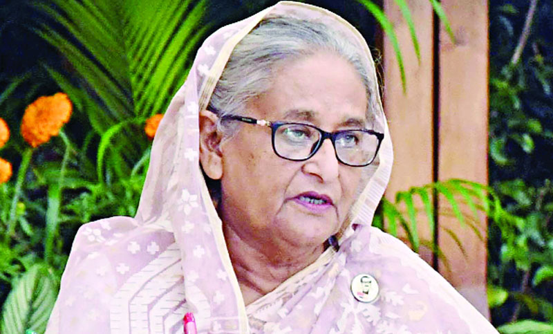 সবাইকে নিয়ে কাজ করে একসঙ্গে খাব