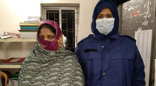 ভাগ্নির নাভী ও যৌনা‌ঙ্গে খু‌ন্তির ছ্যাকা, মামী গ্রেফতার