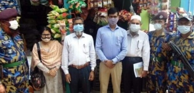 চরমোনাই ইউনিয়নে ৮ ব্যবসা প্রতিষ্ঠানকে জরিমানা