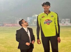 পাত্রী খুঁজে পাচ্ছেন না পাকিস্তানের সবচেয়ে লম্বা ক্রিকেটার