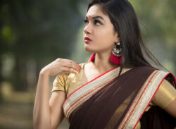 বর্ষায় চুল পড়া সমস্যা থেকে মুক্তির উপায়